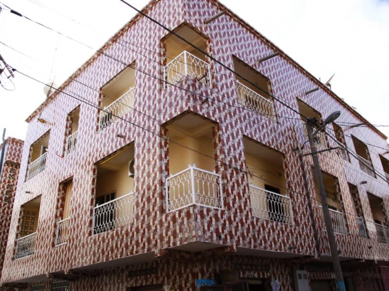 Residence Kane Diallo- Appartements Elegants Et Centraux A ダカール エクステリア 写真