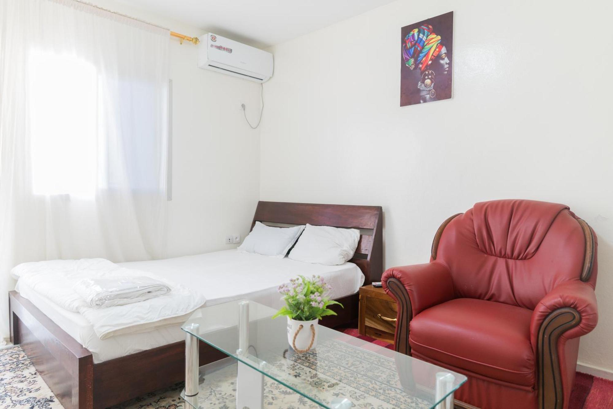 Residence Kane Diallo- Appartements Elegants Et Centraux A ダカール エクステリア 写真